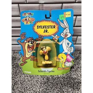 Sylvester Junior Collectible Figurine #A7
